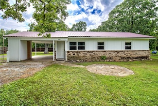 285 S 2nd St, Oaks, OK 74359