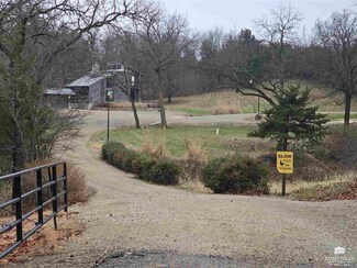 6113 Tuttle Creek Blvd, Manhattan, KS 66503