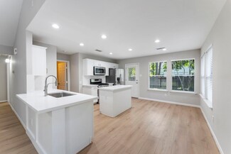 247 W Misty Dawn Dr, Conroe, TX 77385
