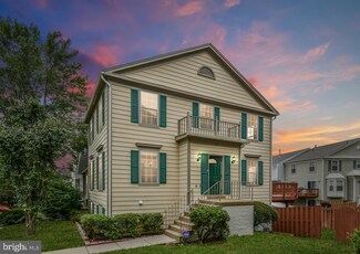 5161 Havering Way, Woodbridge, VA 22193