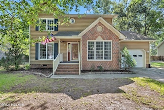 1151 Lakeview Ave, Richlands, NC 28574
