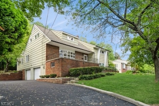 644 Long Hill Rd, Little Falls, NJ 07424