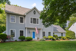 3 Spencer Ct, Clinton, CT 06413