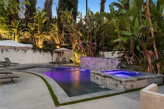 5265 Del Moreno Dr, Woodland Hills, CA 91364