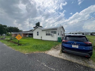 218 New Haven St, Raceland, LA 70394