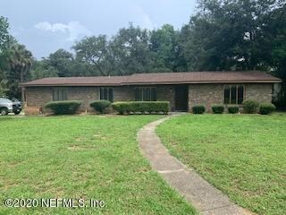 1803 E Holly Oaks Lake Rd, Jacksonville, FL 32225