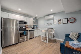 1156 N Logan St Unit A2, Denver, CO 80203