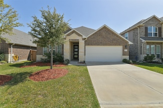 8902 Jasper Lake Dr, Cypress, TX 77433