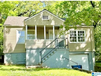 929 Woodward Rd, Birmingham, AL 35228