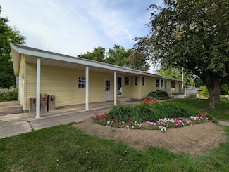 121 W Rowena St, Ivanhoe, MN 56142