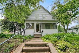 117 8th Ave S, South Saint Paul, MN 55075