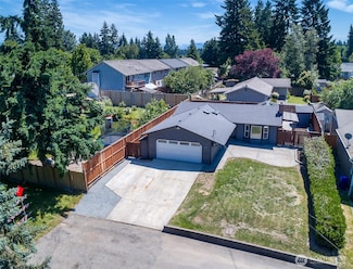 9621 1st Ave SE, Everett, WA 98208