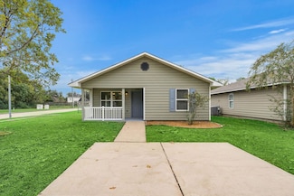 3307 Angel Ln, Houston, TX 77045