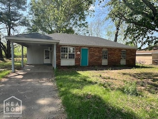 1317 Cindy Ln, Newport, AR 72112