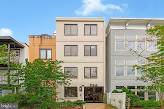 756 Park Rd NW Unit 2, Washington, DC 20010