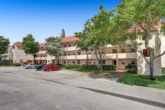 8021 Sunrise Lakes Dr N Unit 107, Sunrise, FL 33322