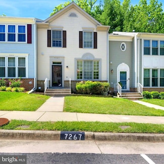 7267 Olde Lantern Way, Springfield, VA 22152