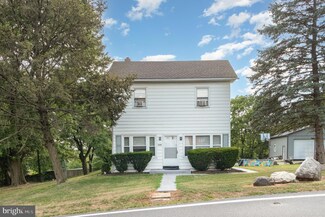 5490 Chambers Hill Rd, Harrisburg, PA 17111
