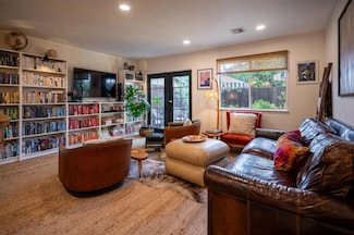 531 Surrey Ct, Murphys, CA 95247