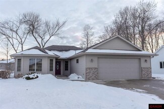 105 Sunstone Dr, Mankato, MN 56001