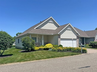 4211 Azalea Cir Unit 25, Erie, PA 16506