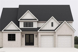 1348 Maple Chase Ln, Winston-Salem, NC 27106