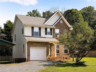 7843 Fair Bluff Dr, Lewisville, NC 27023
