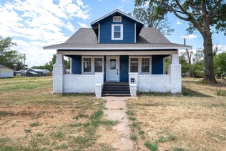 421 N Market St, Caldwell, KS 67022