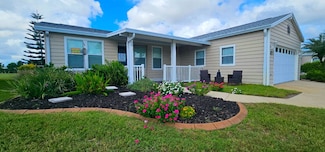 3913 Dockers Dr, Ruskin, FL 33570