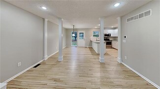 311 N Pine St, Gardner, KS 66030