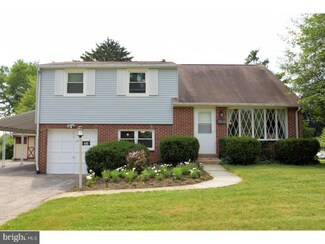 610 E Mill Rd, Flourtown, PA 19031