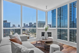 300 W Beech St Unit 1909, San Diego, CA 92101