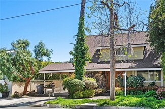 16010 Dickens St, Encino, CA 91436