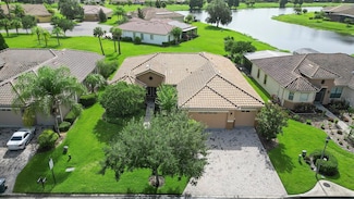 453 Sorrento Rd, Kissimmee, FL 34759