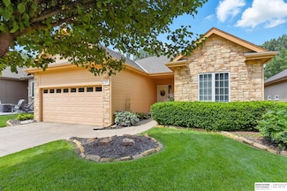 408 S 197th St, Elkhorn, NE 68022