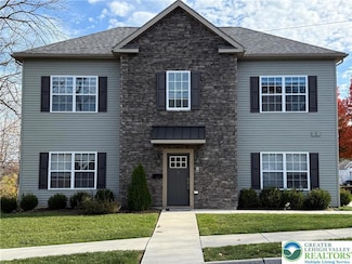 1332 Genoa St Unit 2, Bethlehem, PA 18018