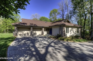 242 Cheestana Way, Loudon, TN 37774
