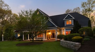 34 Stone Ridge Rd, North Attleboro, MA 02760
