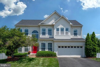 35 Gallery Rd, Stafford, VA 22554