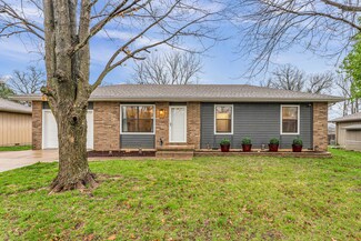 707 Striper Dr, Nixa, MO 65714