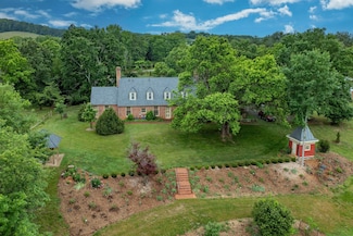 227 Forge Rd, Buena Vista, VA 24416