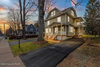 48 Fairview Ave, Mount Pocono, PA 18344