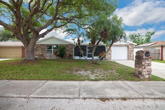 6304 Seabreeze Dr, Port Richey, FL 34668