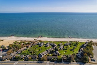 135 S Shore Dr Unit 17, South Yarmouth, MA 02664