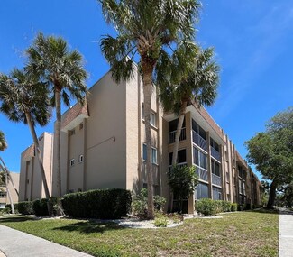 1520 Glen Oaks Dr E Unit 255, Sarasota, FL 34232