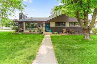 401 2nd Ave NE, Osseo, MN 55369