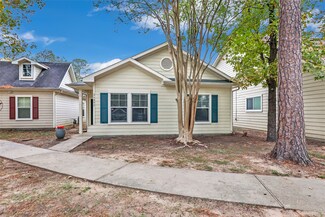 26893 Manor Crest Ct, Kingwood, TX 77339