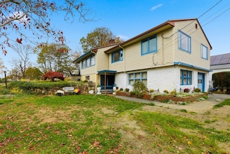 22 Burdett Rd, Lynn, MA 01904