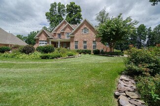 3905 Wesseck Rd, High Point, NC 27265
