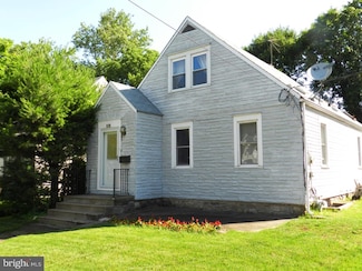 619 Pennsylvania Ave, Prospect Park, PA 19076